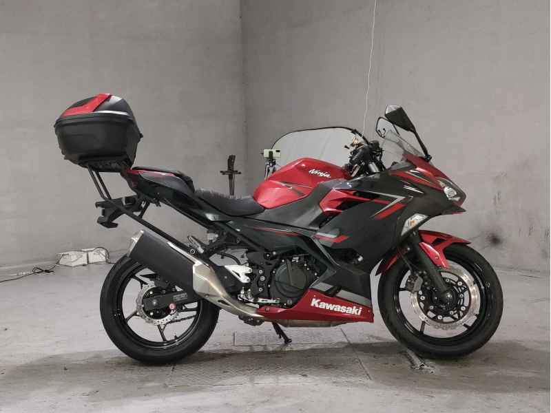 Kawasaki Ninja 400 2019