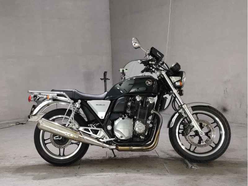 Honda CB1100 2011