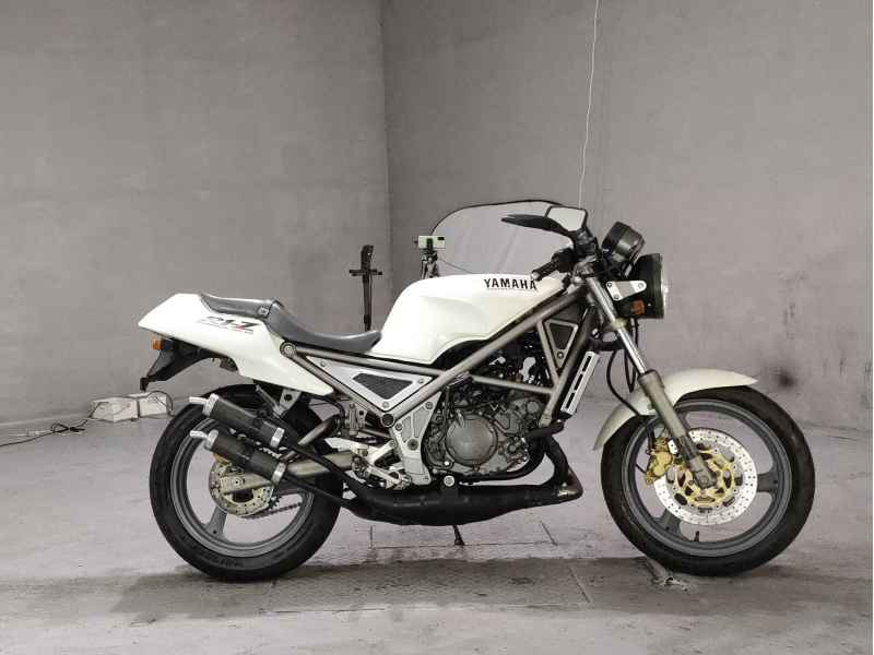 Yamaha R1-Z