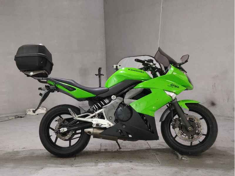 Kawasaki Ninja 400R 2010