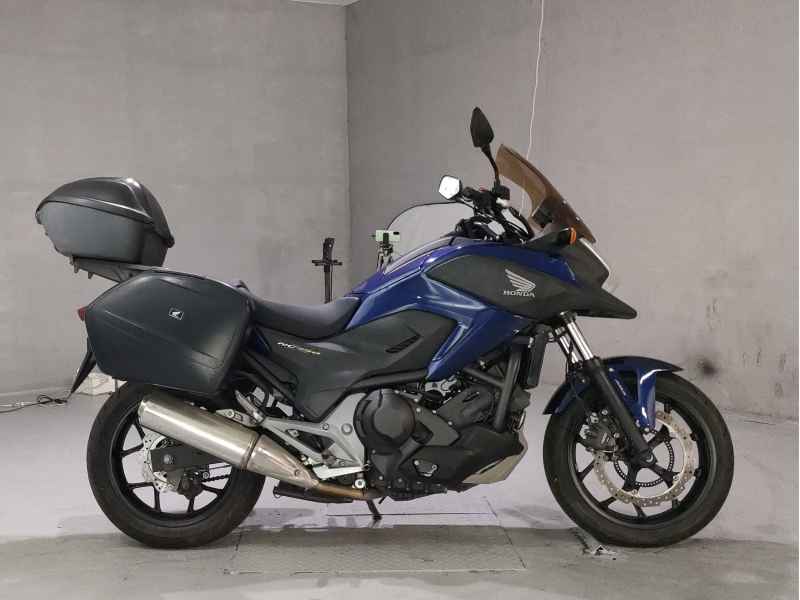Honda NC750X DCT 2015