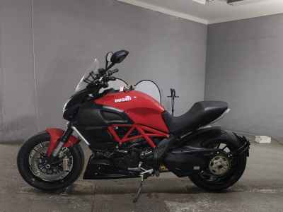 Ducati Diavel 2011