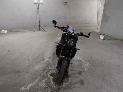 Yamaha XSR900 2023