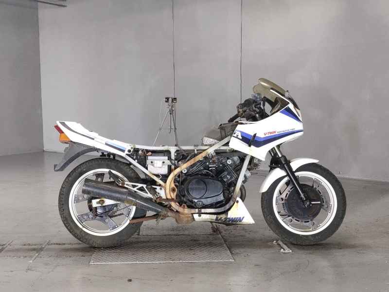 Honda VT250F Xelvis