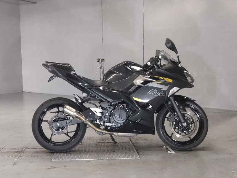 Kawasaki Ninja 400 2023