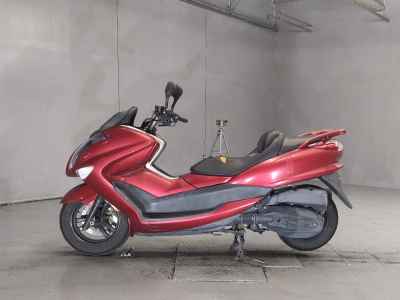 Yamaha Majesty 250