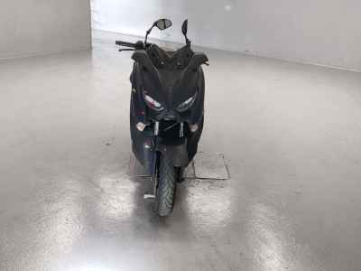 Yamaha XMAX 250