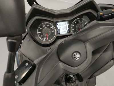 Yamaha XMAX 250
