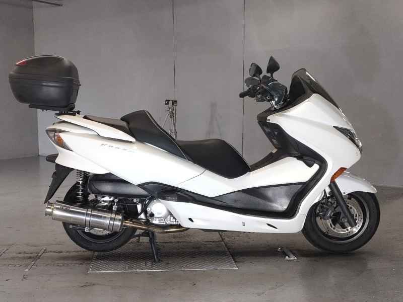 Honda Forza X 2011