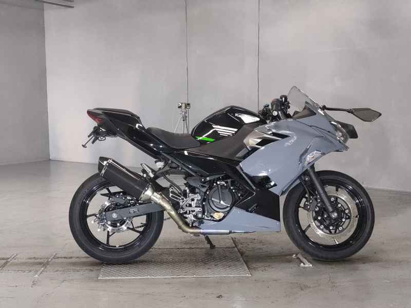 Kawasaki Ninja 400 2023