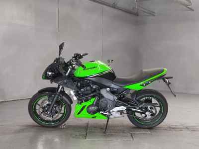 Kawasaki Ninja 400R 2012