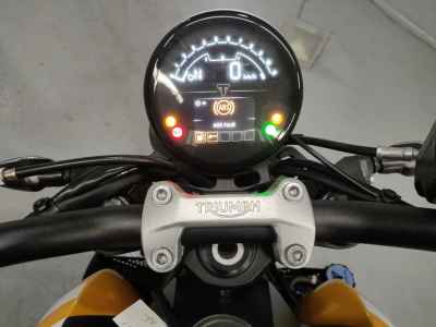 Triumph Trident 660 2025