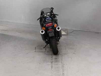 Kawasaki ZZR400 2006