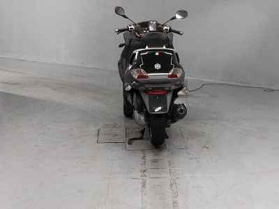Piaggio MP3 250