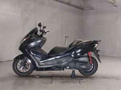 Honda Forza SI 2013