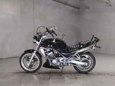Kawasaki Balius ZR250