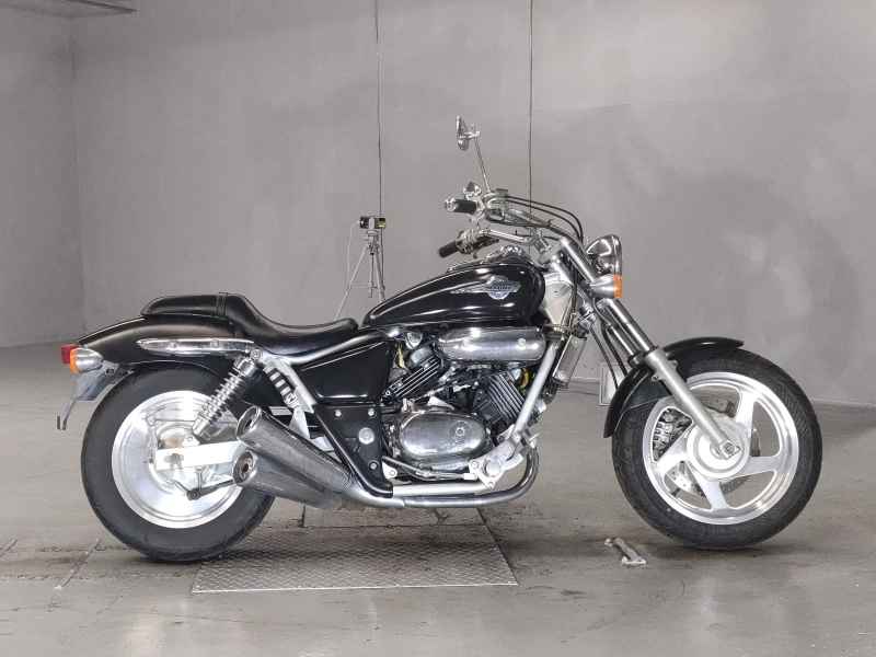 Honda Magna 250