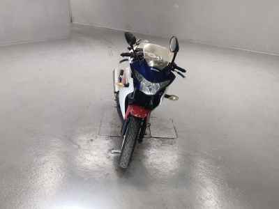Honda CBR250R 2011
