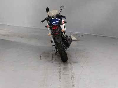 Honda CBR250R 2011