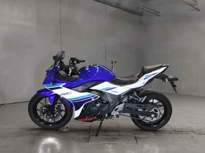 Suzuki GSX250R