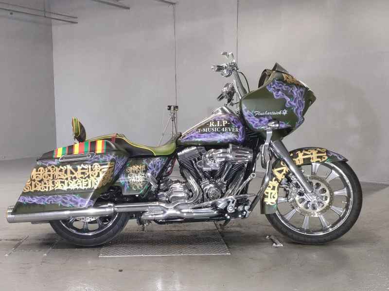 Harley-Davidson Road Glide FLTRXS1690 2015