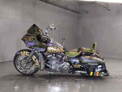 Harley-Davidson Road Glide FLTRXS1690 2015