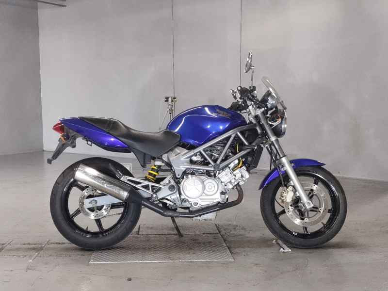 Honda VTR250 2005