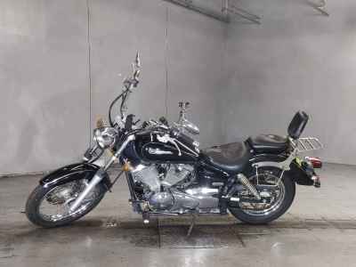 Yamaha XVS250 Drag Star
