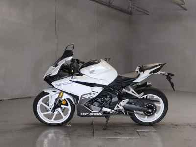 Honda CBR250RR 2023