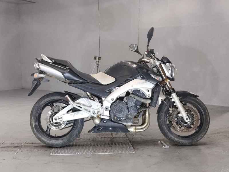 Suzuki GSR400