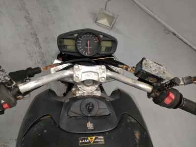 Suzuki GSR400