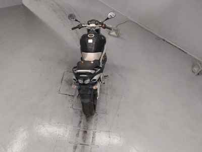 Suzuki GSR400