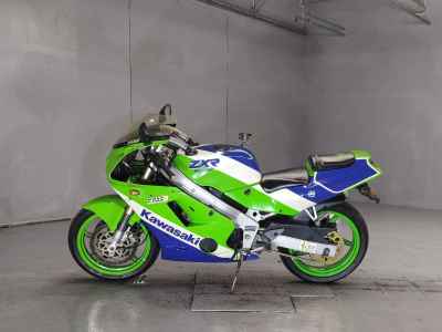 Kawasaki ZXR250