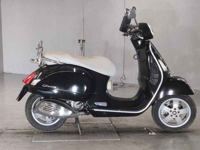 Vespa GTS 250