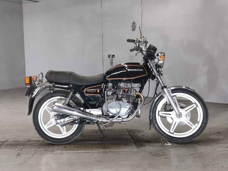 Honda CB223S