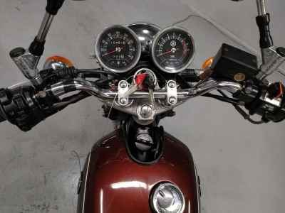 Yamaha SR400