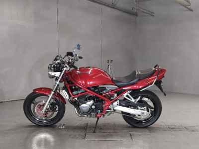 Suzuki Bandit 250V