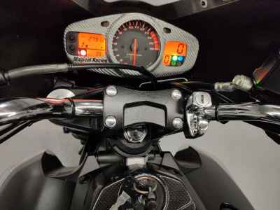 Suzuki GSR400