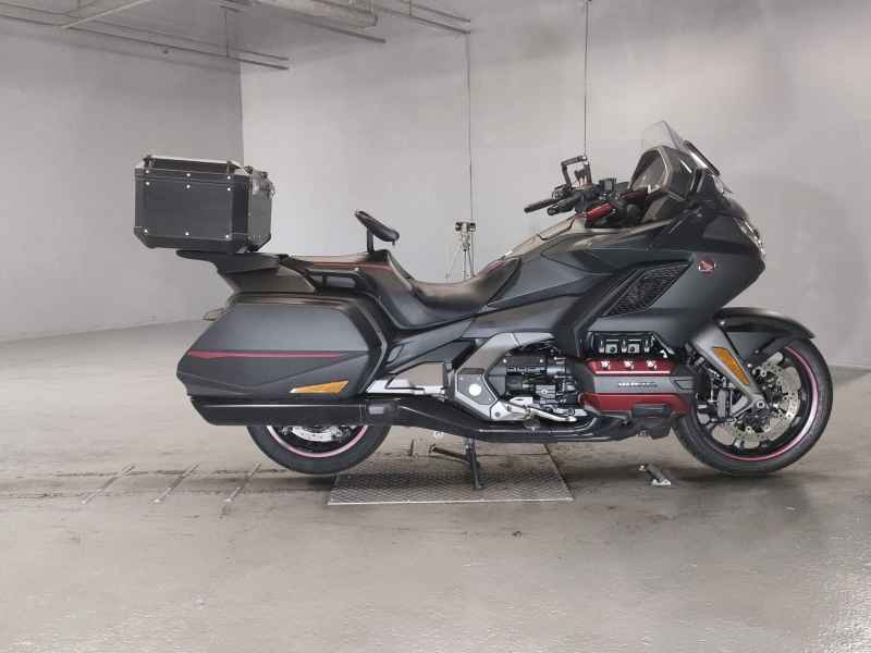 Honda GL1800 Gold Wing Tour DCT 2021