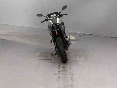 Yamaha MT-25