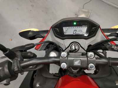 Honda CB250F 2015