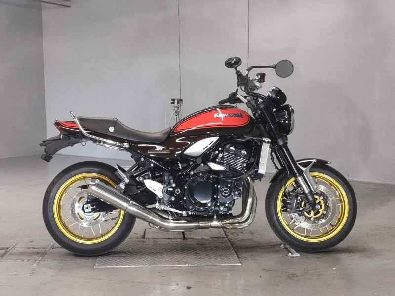 Kawasaki Z900RS 2023