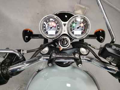 Triumph Bonneville T100 2023