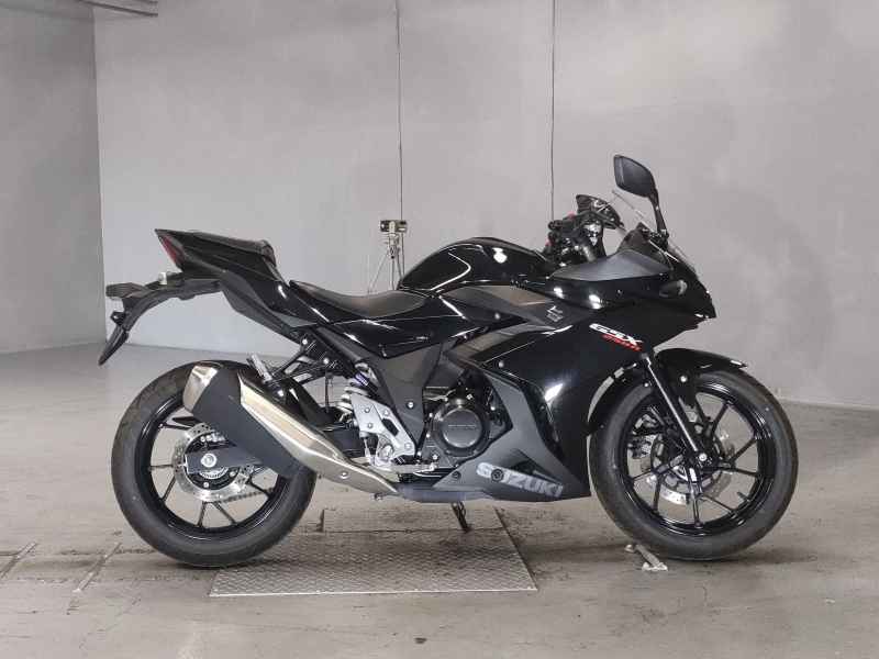 Suzuki GSX250R