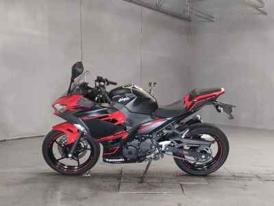 Kawasaki Ninja 250 2018
