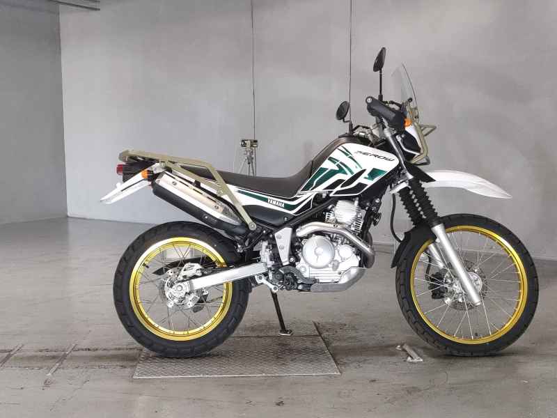 Yamaha XT250 Serow