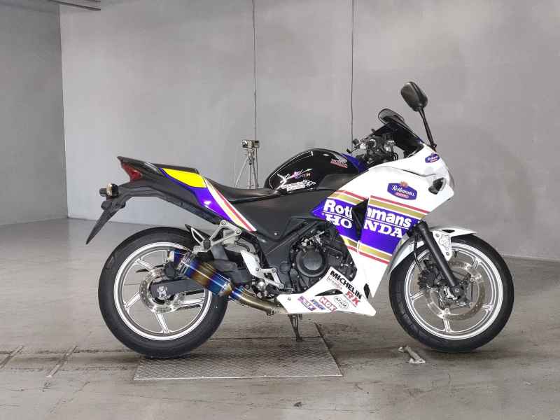 Honda CBR250R