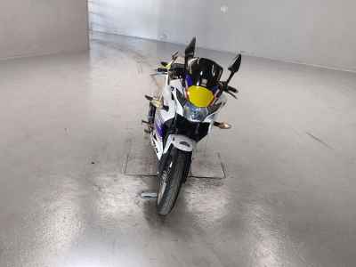Honda CBR250R