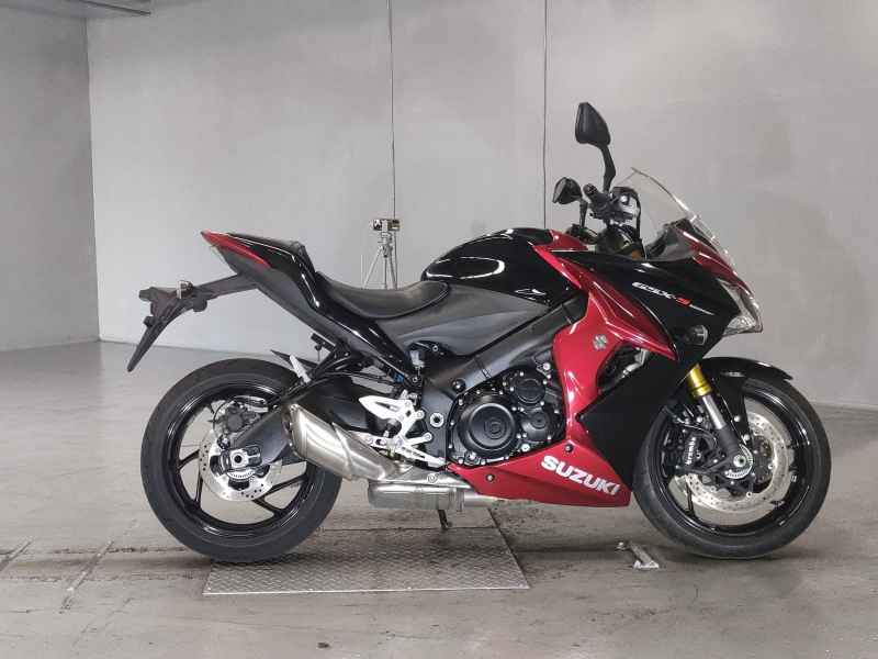 Suzuki GSX-S1000F 2015