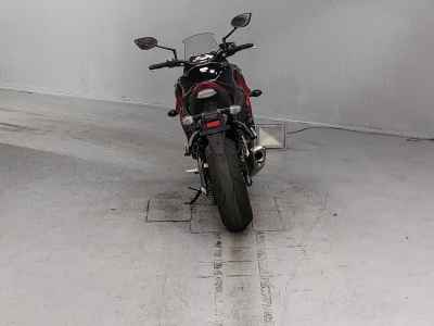 Suzuki GSX-S1000F 2015